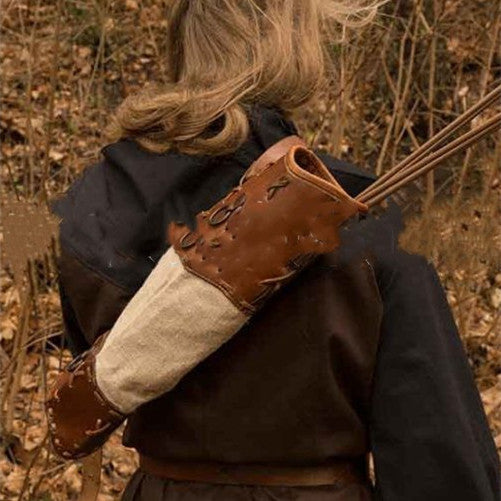 Elevate Your Archery Experience with the Warrior Hand Woven PU Skin Spliced Quiver