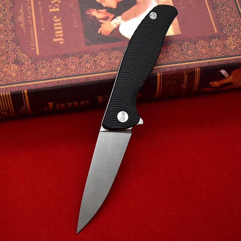 Experience the Great Outdoors with Our Premium Folding Knife